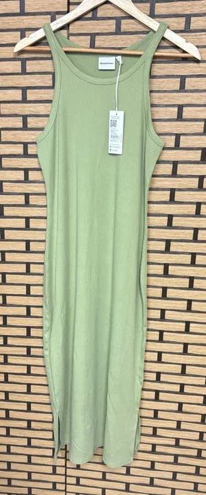Richer Poorer Green‎ Ribbed Midi Dress Size Large thumbnail 1