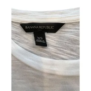 Banana Republic logo Black and Noir CREW-NECK T-SHIRT size XS thumbnail 5