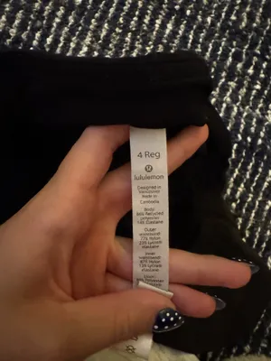 Lululemon Shorts 2.5" thumbnail 3
