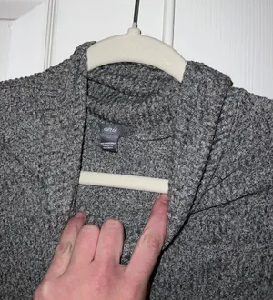 American Eagle Sweater thumbnail 3