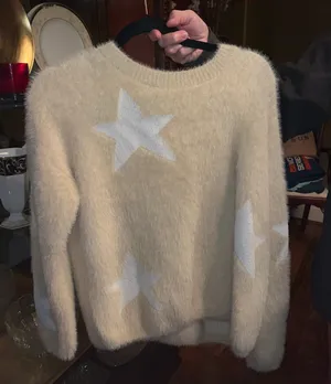 fab'rik Boutique Star Sweater thumbnail 4