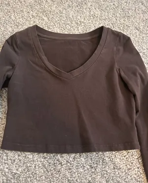 SheIn Basics Brown Long Sleeve Crop Top thumbnail 6