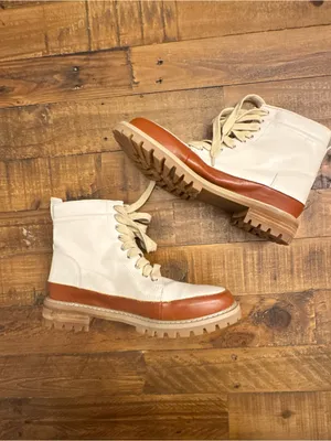 OASIS SOCIETY Two-Tone Lace-Up‎ Ankle Boots thumbnail 3