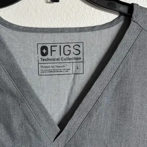 Figs‎ Technical Collection Women Gray Scrub Shirt Catarina Top size Large thumbnail 3