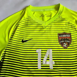 LA United Futbol Academy Woman’s Shirt Yellow Soccer Jersey Adidas Size Small thumbnail 3