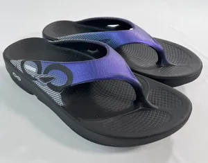OOFOS OOriginal Sport Graphic Thong Mismatched Sizing Left‎ W9/M7 Right W8/M6 P thumbnail 1