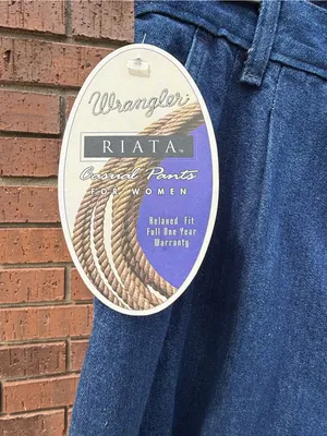 VTG Wrangler Riata Dark Denim Pleated Chino Pants Relaxed Casual Jeans Sz 10X32 thumbnail 4