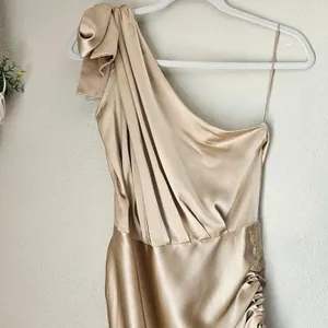 RETROFÊTE Nadia One-shoulder Ruched Stretch-Silk Satin Mini Dress Sz L Champaign thumbnail 6