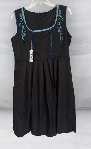 NWT YTWS Oktoberfest dress size L thumbnail 1