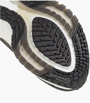 Adidas Ultraboost Shoes thumbnail 8