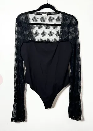 Intimately Free People Black Lace‎ Top Sz Medium Goth Festival Boho thumbnail 1
