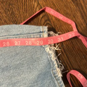 Abercrombie The 90s Straight Ultra High‎ Rise Jeans thumbnail 5