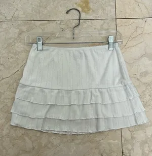 Edikted Mini White Skirt Ruffle thumbnail 1