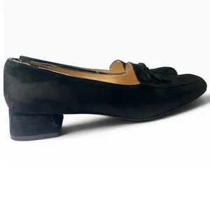 8.5 vintage Salvatore Ferragamo black suede loafer pump tassel women's shoe thumbnail 3