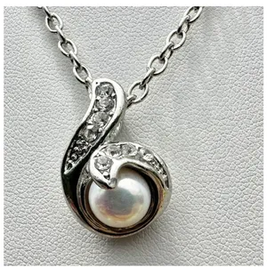 Faux pearl rhinestone silver tone pendant necklace thumbnail 2