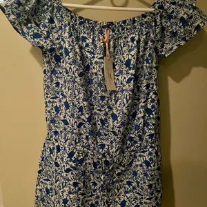 Vineyard Vines Bahamas Otomi Yacht Blue Romper thumbnail 3