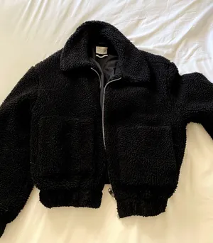 Urban Outfitters Puffy Jacket Size M. thumbnail 1