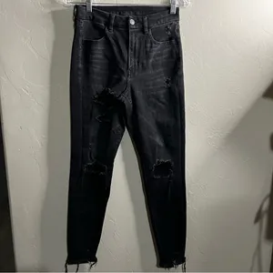 American Eagle Black The Dream Curvy Super Hi Rise‎ Distressed Denim Jeans thumbnail 2