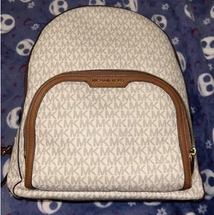 Michael kors Jaycee Large Logo Backpack thumbnail 1