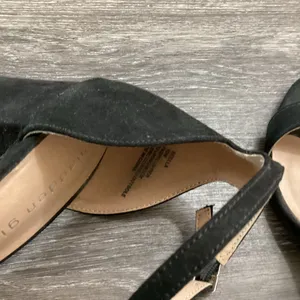 Madden Girl Beella Black Faux Suede Block Heel Ankle Strap Sandals thumbnail 7