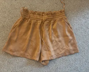 American Threads silk shorts  thumbnail 1