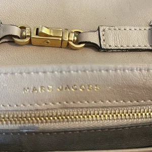 Marc Jacobs Beige Leather Small Gold Studded Shoulder Bag thumbnail 5
