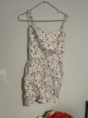 Reformation Roarke Linen Floral Dress in Gabrielle print thumbnail 7