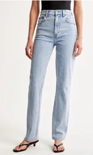 Abercrombie & Fitch The 90’s Straight Ultra High Rise Jeans Size 28/6R thumbnail 1