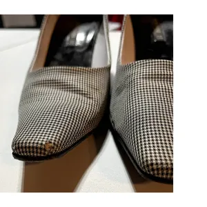 Bruno Magli Black‎ and White Check Lucite Heel Pump Size 8 thumbnail 3