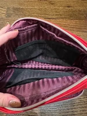 Victoria’s Secret Makeup Bag thumbnail 4