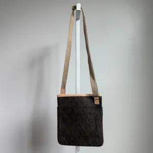Michael Kors Crossbody Bag Small‎ Brown Beige thumbnail 5