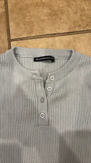 Brandy Melville Cropped Ribbed Sweater light blue gray  thumbnail 5