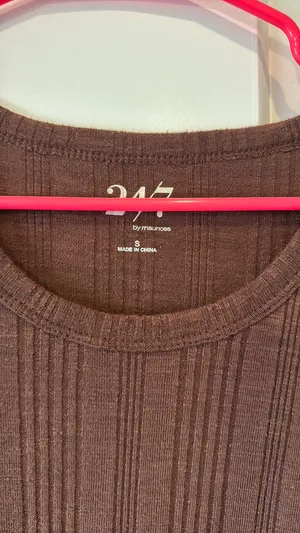 24/7 Maurices Top thumbnail 2
