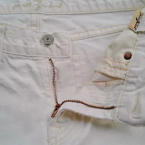 7 For All Mankind Women's Sz 27 White Distressed Flare Leg Denim Jeans thumbnail 8