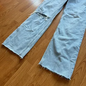 Abercrombie High Rise 90s Relaxed Jean Curve Love Size 27 Long thumbnail 4