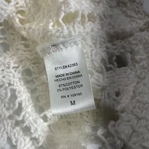 Crochet Knit Cropped Sleeveless Sweater Cardigan in white size M thumbnail 8