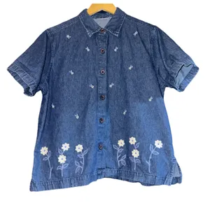 Vintage‎ Chambray Embroidered Floral Top Button Up Women Large Daisy 90s Prairie thumbnail 1