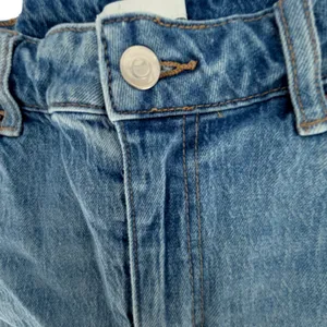H&M Distressed Denim Cutoff Shorts Blue Wash Raw Hem M 8 thumbnail 3