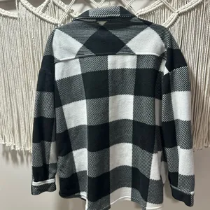 Sanctuary Black & White Plaid Fleece Shacket thumbnail 5