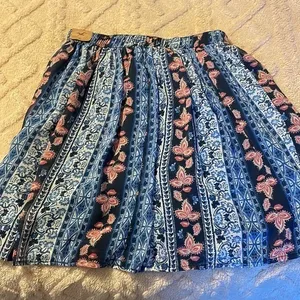 NWT Hollister‎ Skirt thumbnail 1