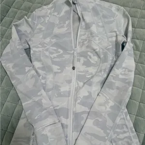 Women's Lululemon Jacket thumbnail 1