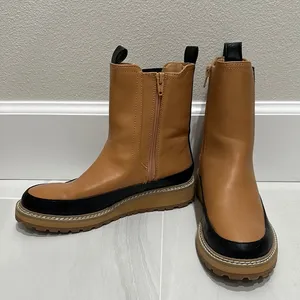 Universal Thread Tan and Black Women's Boots thumbnail 1