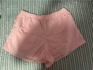Hollister Striped Shorts thumbnail 1