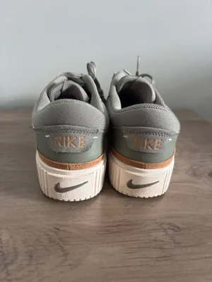 Nike Platform thumbnail 4