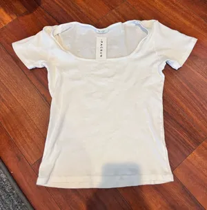 New with tags brandy Melville John galt PacSun white short sleeve thumbnail 1