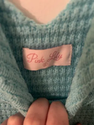 Pink Lily Sweater Tank V-Neck thumbnail 2