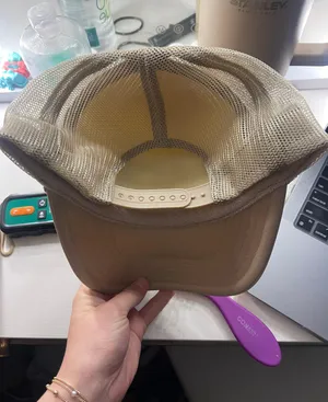 Trucker hat Tan thumbnail 2