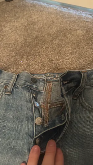 American Eagle Jeans thumbnail 2