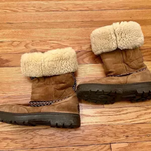 UGG Brown Suede Boots with Knit Accents thumbnail 11