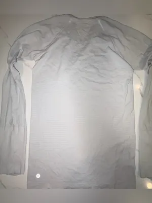 Lululemon Swiftly Tech Long-Sleeve Shirt Thumbholes Size 6 thumbnail 5